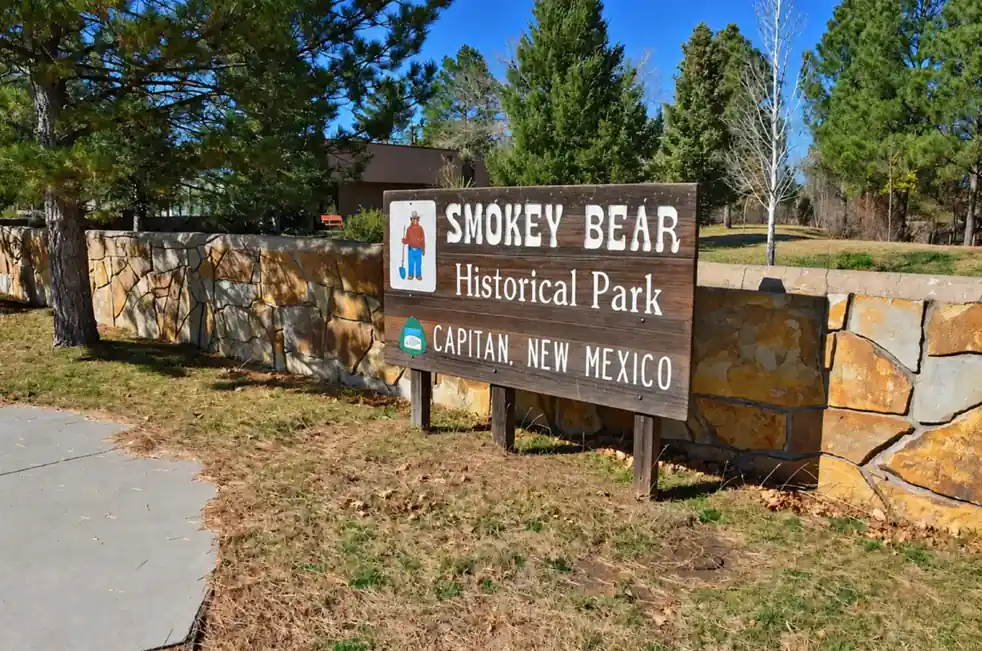 Smokey Bear Historical Park